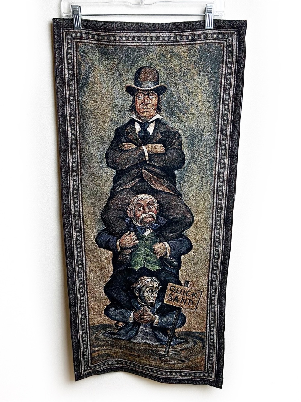 Disney Haunted Mansion "Quicksand" stretching room wall tapestry 999
